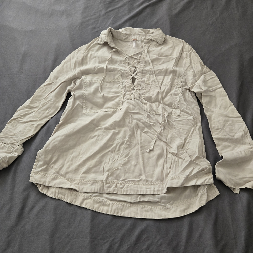 FREE PEOPLE Under Your Spell Lace Up Top Size XS Cream Lagenlook Coastal Beachy